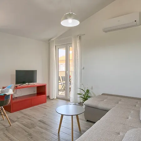 Exceptional With See View 3* Vodnjan